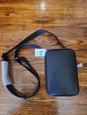 NWT-Coach Aden Crossbody in Refine Peeble Leather Black